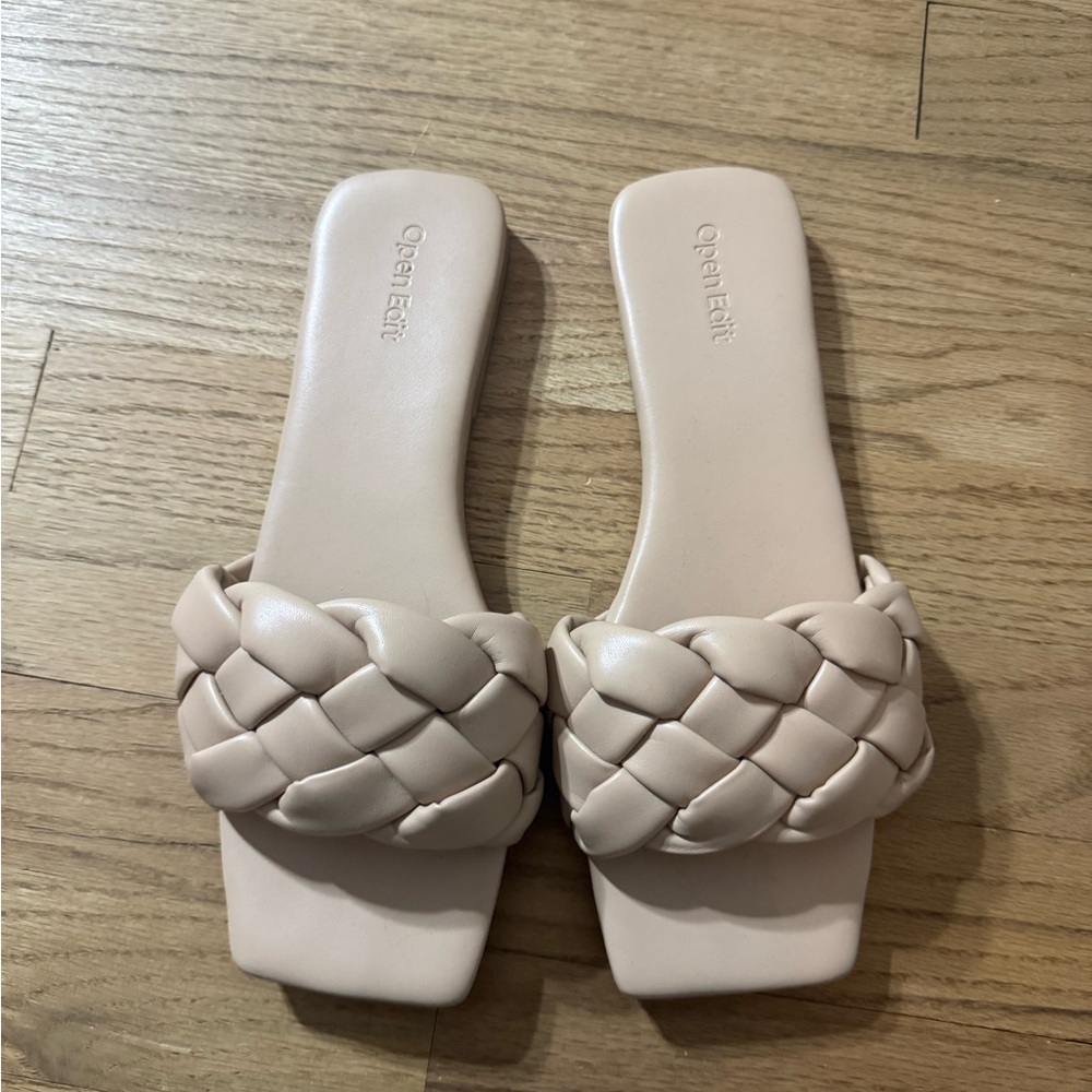 Nude sandals
